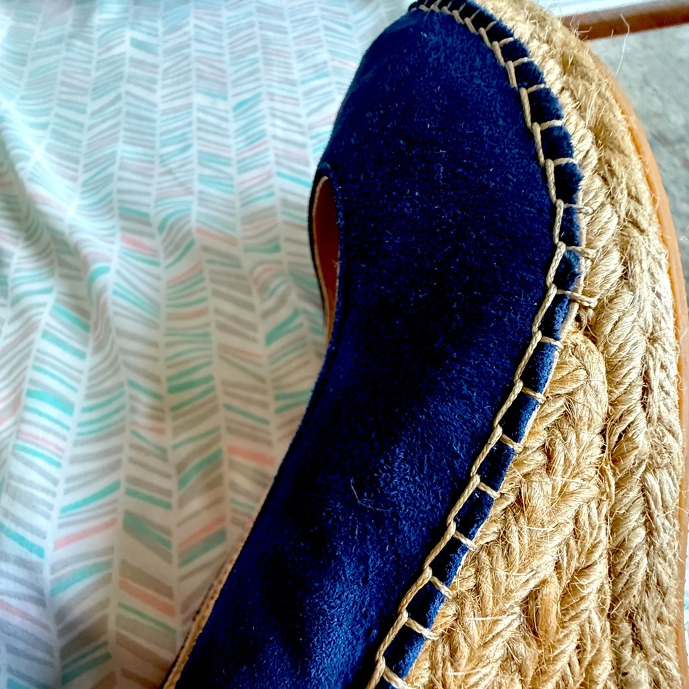 Macarena Carla Wedge Blue Suede Heels - Sz 40 (9) - Picture 3 of 8